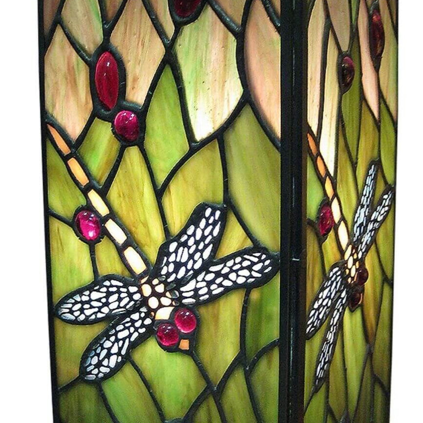 Tiffany style dragonfly lamp
